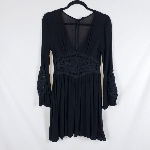 Volcom Babydoll Dress Womens M Black Gauze Y2K Beach Crochet Flowy Deep V - Picture 1 of 12